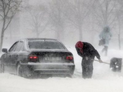 Baltarusijoje dėl smarkios pūgos be elektros liko daugiau nei 500 gyvenviečių - Pasaulyje