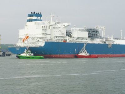 Правление "Klaipėdos nafta" приняло решение приобрести уже арендуемое или другое судно-хранилище СПГ - Энергетика