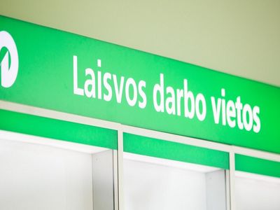 Служба занятости: увеличивается число ищущих работу лиц из третьих стран - Литва и страны Балтии