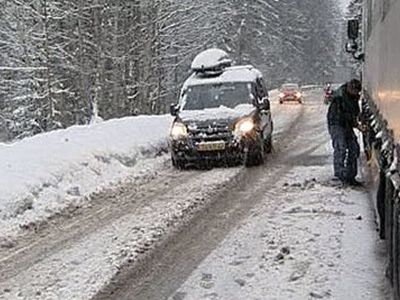 Европу затапливает и заметает                                 - В Мире