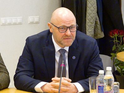 Civilinė byla dėl Dmitrijaus Ikonikovo nepagrįsto praturtėjimo nutraukta - Be cenzūros