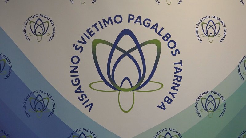 Литовский для жизни: почему взрослые в Висагинасе снова садятся за парты (видео) - В Висагинасе