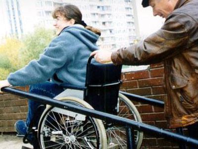 В Литве протестуют против урезания пенсий и пособий - Литва и страны Балтии