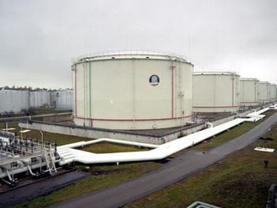 
Латвийская газета: Ventspils nafta продадут россиянам при посредничестве австрийцев
 - Энергетика