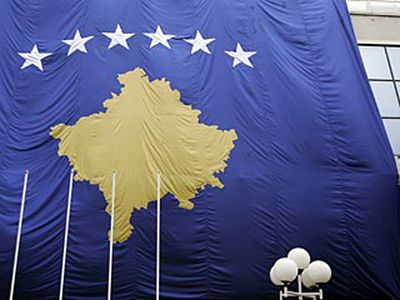 В здании Европарламента вывесили флаг Косово. Вышел скандал - В Мире