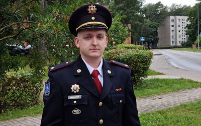 Висагинский пожарный-спасатель Марк Гирдвайнис награжден медалью “Герой Венесуэлы” - Висагинас и висагинцы