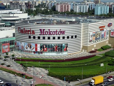 Польша планирует "налог на пробки" для крупных торговых центров - В Мире