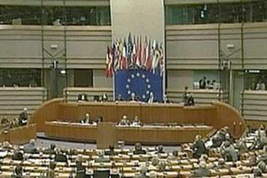 В Европарламенте призывают учитывать мнение России при создании американской ПРО у ее границ - В Мире