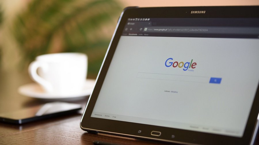 ЛКРТ призвала "Google" удалить приложения, через которые можно смотреть запрещенные телеканалы - Литва и страны Балтии