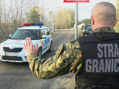Мигранты попытались взять штурмом границу Польши со стороны Белоруссии - погранслужба - В Мире