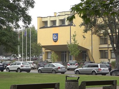 В истории с "чеками" в поле зрения прокуратуры - члены Зарасайского самоуправления - Литва и страны Балтии