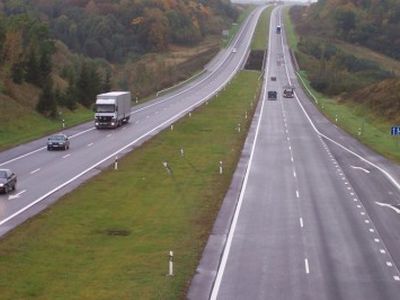 Кризис и эмиграция в Литве: Автобус через всю страну для одного человека

 - Литва и страны Балтии