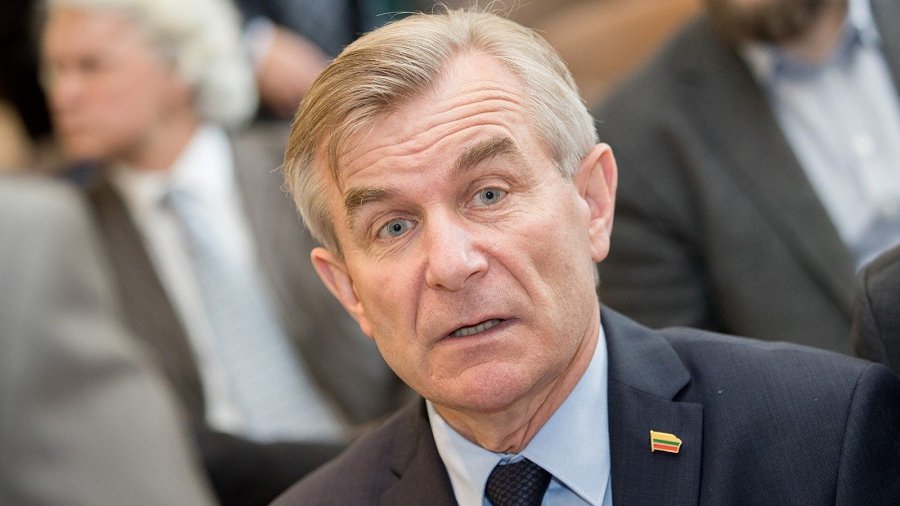 Председатель Сейма был прав: недоверие к Сейму за последний месяц увеличилось - Литва и страны Балтии