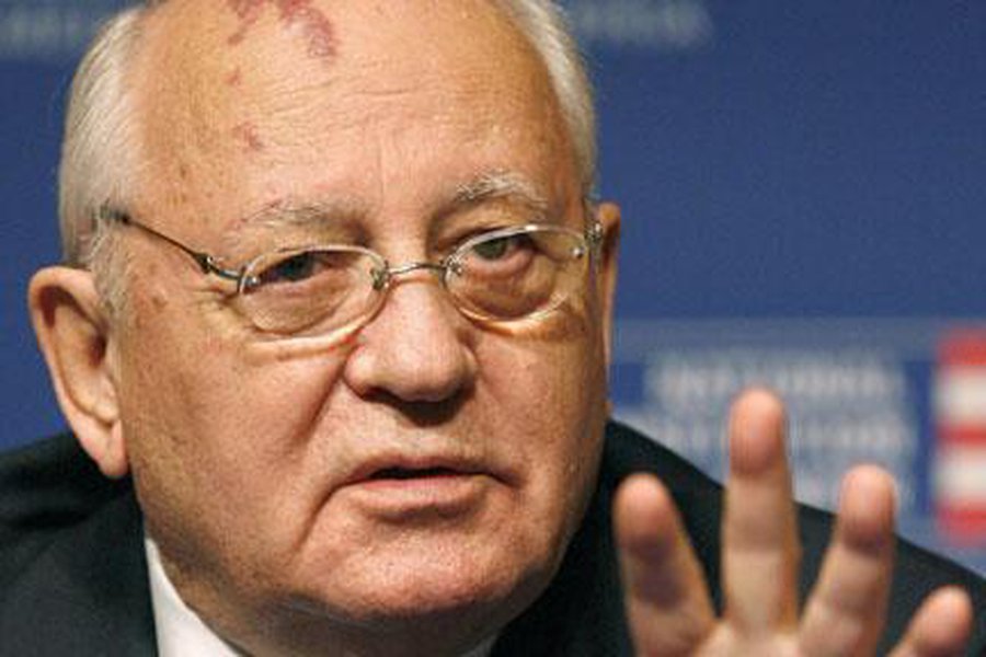 Горбачев предупредил НАТО, что Афганистан победить нельзя - В Мире