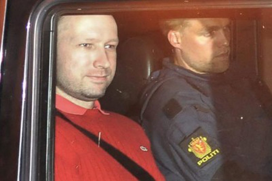 A. B. Breivikas kartoja esąs nekaltas 
 - Pasaulyje