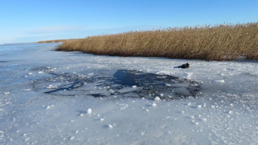 Рыбалка на озере Смальвишкис закончилась трагедией - Происшествия и криминал