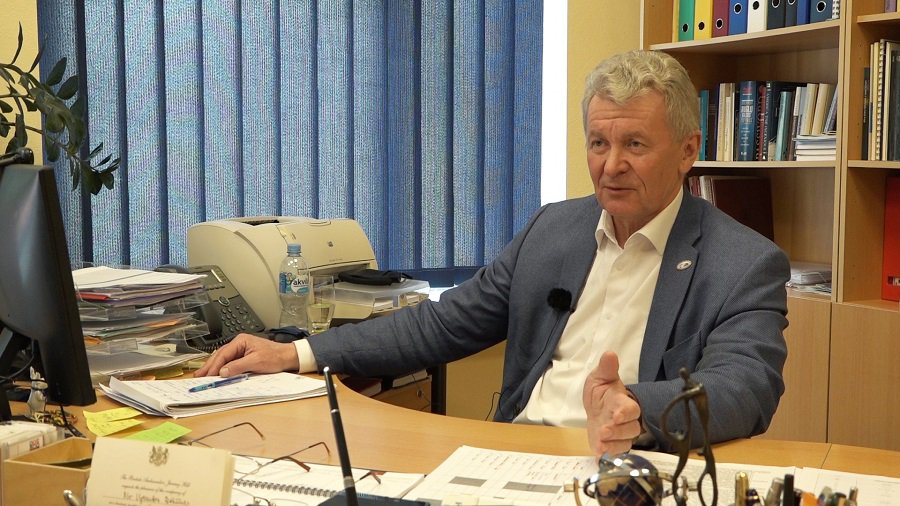 Витаутас Пяткунас: «Обучаясь дистанционно, сварщиком никак не станешь» (видео) - В Висагинасе