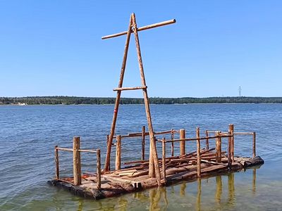 Висагинский "SIELIS" достиг Клайпеды проплыв 599 км от Палуше до Куршского залива - В Висагинасе