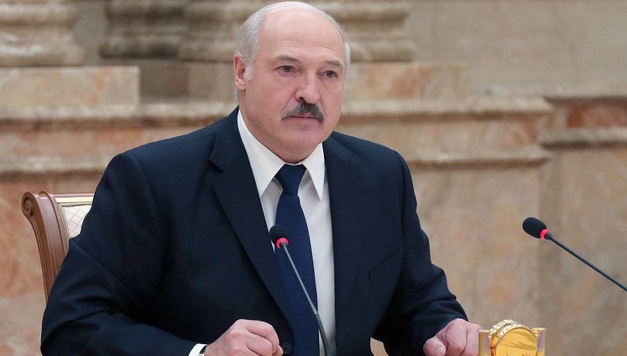 Лукашенко пригрозил иностранным СМИ выдворением из Белоруссии за призывы к "майдану" - В Мире