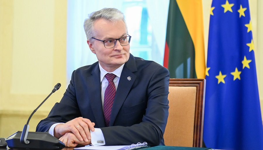 В рабочей повестке дня президента - встреча с И. Шимоните и лидерами ЕС: доминирующей будет тема вакцин - Литва и страны Балтии