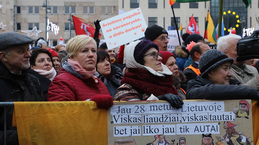 Профсоюз педагогов объявляет забастовку - Литва и страны Балтии