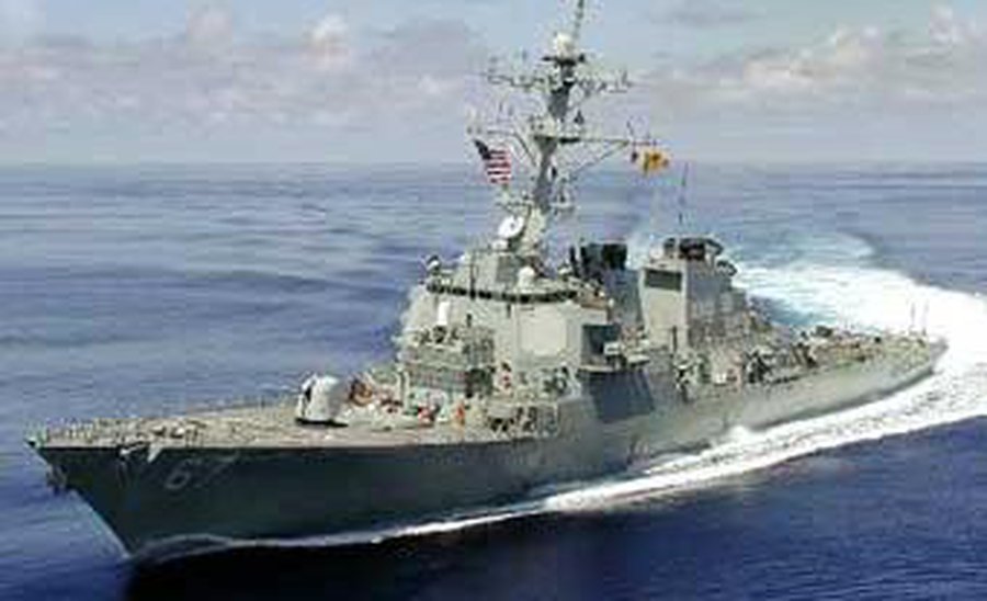 США отправили к побережью Ливана эсминец «Коул» - В Мире