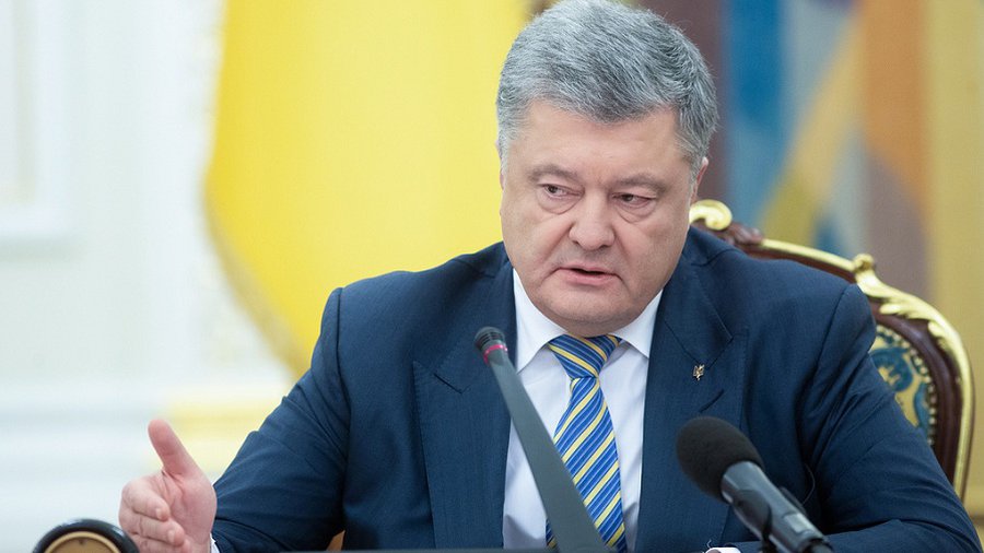 Порошенко ввел военное положение на Украине до 25 января - В Мире