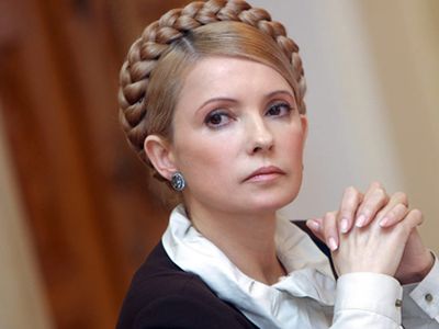 Тимошенко сравнила себя с Сахаровым: Судимость имели и достойные люди


 - В Мире