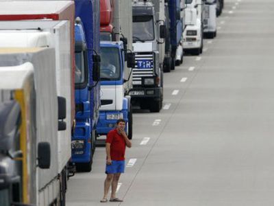Литовские водители услышали от российских таможенников, за что их наказывают - Хобби, отдых и развлечения