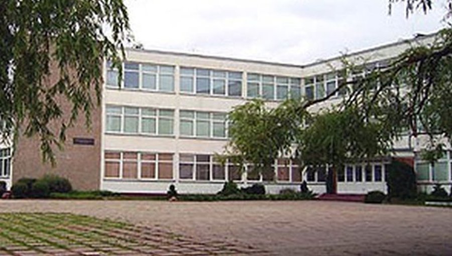В Литве угрожают взорвать русскую гимназию - Литва и страны Балтии