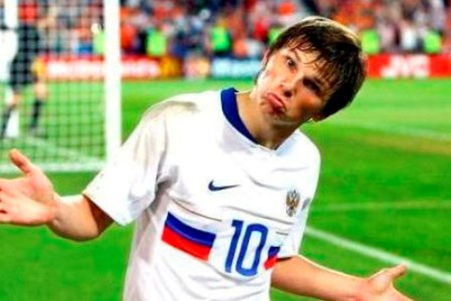 Андрей Аршавин: «Если бы остался в «Арсенале», то рисковал остаться вне Евро-2012»
                                 - Культурные и спортивные мероприятия