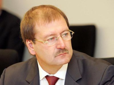 Прокурор обвиняет члена Европейского парламента Виктора Успасских в махинациях

                                 - Происшествия и криминал