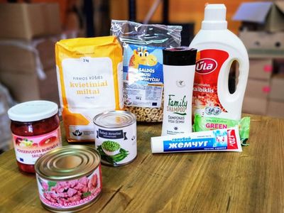 Около 189 тыс. малоимущих в декабре получат поддержку в виде продуктов питания и средств гигиены - Литва и страны Балтии