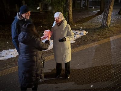 Sveikiname švenčių proga! Поздравляем с праздниками! - Поздравления