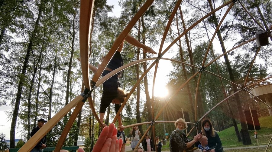 Cirko festivalis užsiminė apie akrobatinio Visagino būsimus pokyčius - Kultūros ir sporto renginiai