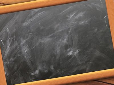 Бастующие учителя начинают марш до Дома Правительства: за день пройдут 15 км, будут ночевать в школах - Литва и страны Балтии