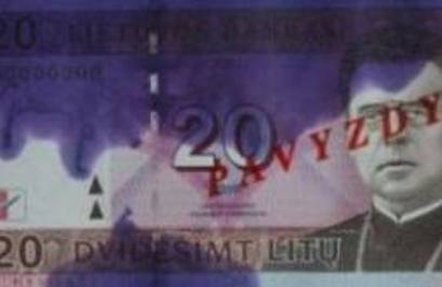 Gyventojai perspėjami neimti dažais sulietų banknotų                                                                 - Įvykiai ir kriminalas