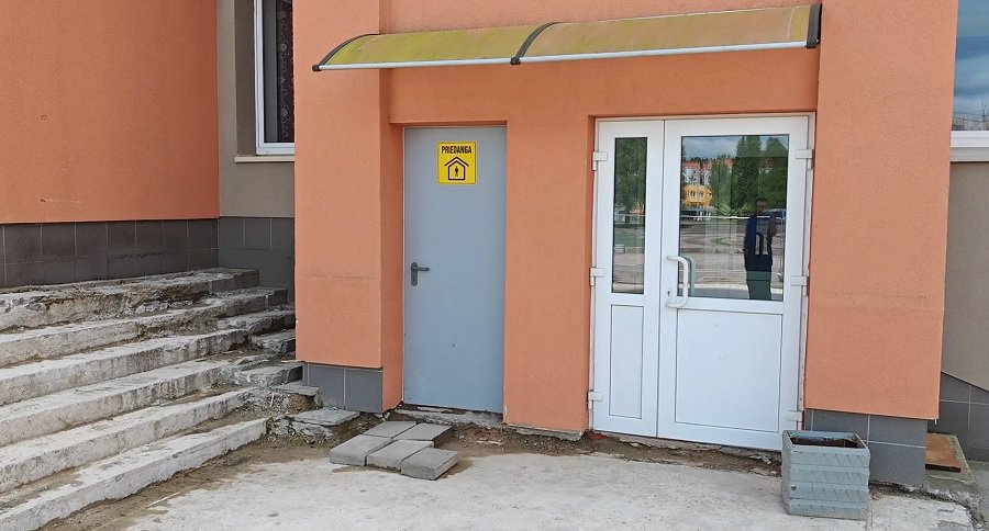 Убежище в школе Другистес будет оснащено дополнительным оборудованием - В Висагинасе