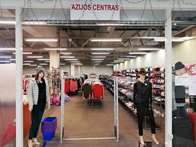 Skubėkite apsipirkti „Azijos centre“! - Reklama